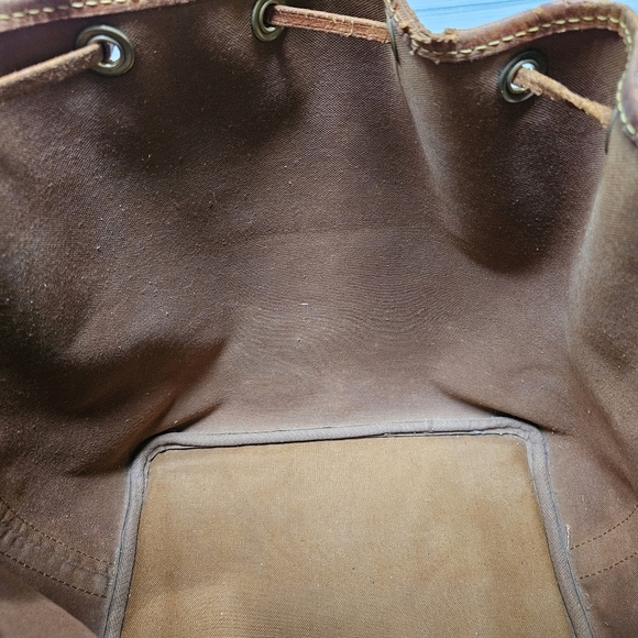 Louis Vuitton Noe Bucket Bag PM in Monogram Canvas and Leather - Picture 12 of 16